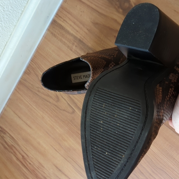 Steve Madden Alyse Snakeskin Chunky Booties Size 7 - Picture 4 of 5